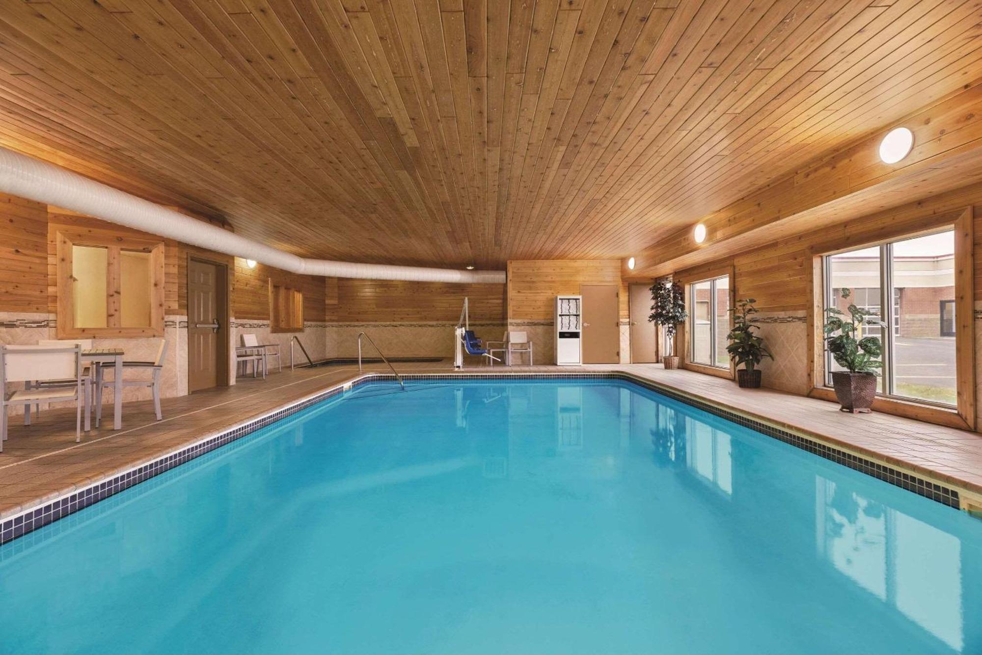 Country Inn & Suites By Radisson, Forest Lake, Mn Luaran gambar